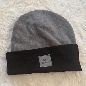 Arc'teryx Gray and Black Fold-Over Cuff Beanie